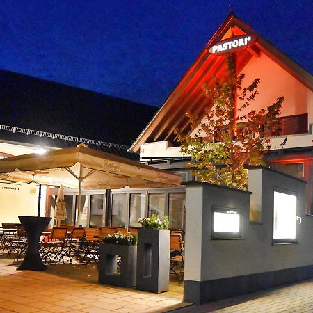 Pastori - Das Historische Lichtspielgasthaus Weilmunster Eksteriør billede